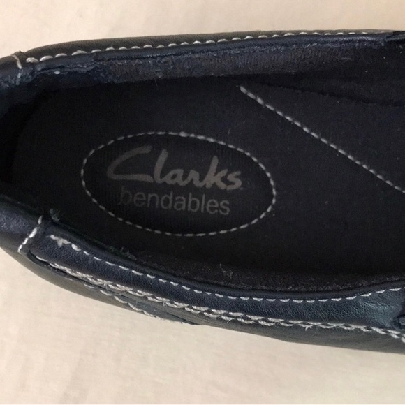 ♣️Clarks Ashland Alpine Bendable Black Leather Slip On Comfort Loafer Shoes 9M - Picture 6 of 8